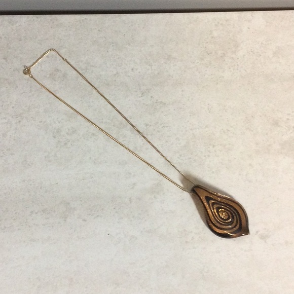 Copper swirl drop on gold chain necklace - Picture 1 of 8
